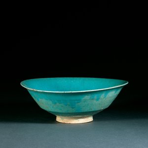 Fatimidische türkis glasierte Schale von Egyptian School