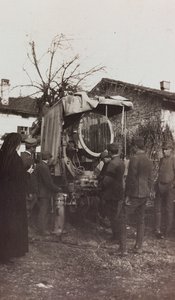 Album des Ersten Weltkriegs in Friaul-Julisch Venetien: Fotoelektrisches Auto, 01-04/1916 von Elena Bianconcini