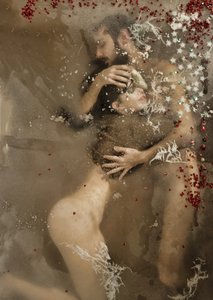 Eira & Lukas im leichten Wasser, beige, 2016