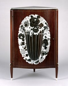 Eckschrank, ca. 1923