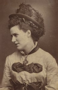 Ada Cavendish von English Photographer
