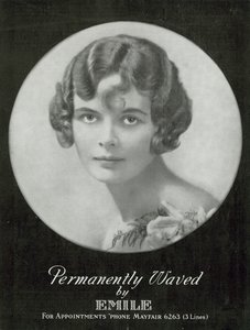 Werbung für Dauerwelle von Emile, Mayfair, London von English Photographer