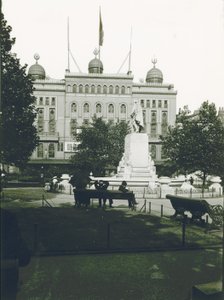 Alhambra Theatre, Leicester Square, London von English Photographer