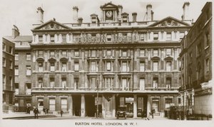 Euston Hotel, London NW1 von English Photographer