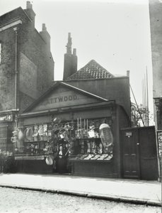 Evelyn Street: bei Deptford High Street, London, 1899 von English Photographer