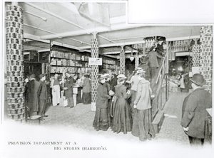 Harrods Lebensmittelabteilung, ca. 1901 von English Photographer