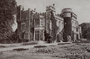Hawarden Castle, Heimat des englischen Politikers und Premierministers William Gladstone, Hawarden, Flintshire, Wales von English Photographer