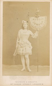 Helen Howard von English Photographer