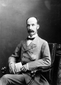 Henry Petty-Fitzmaurice, 5. Marquess of Lansdowne (1845–1927), ca. 1880er von English Photographer