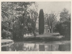 Die vorübergehende Residenz Seiner Majestät in der Nähe von Windsor, Frogmore House von English Photographer
