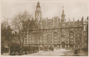 Imperial Hotel, Russell Square, London von English Photographer