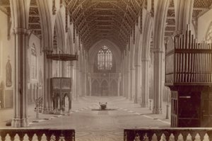 Innenraum der St. Georgs-Kathedrale von English Photographer