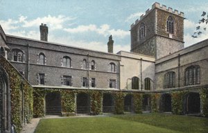 Jesus College, Kreuzgänge und Kapelle