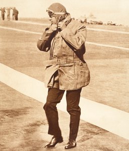 König Edward VIII. landet in Weymouth nach einem Flug von der H.M.S. Courageous von English Photographer