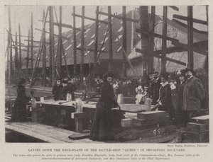Das Verlegen der Kielplatte des Schlachtschiffs Queen in der Werft von Devonport von English Photographer