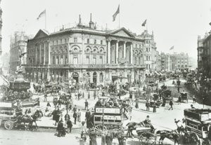 London Pavilion, Piccadilly Circus, Westminster LB: Blick nach Osten, 1895