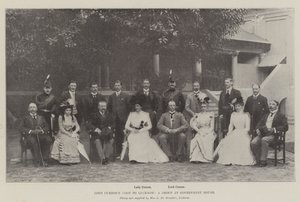Lord Curzons Besuch in Lucknow, eine Gruppe im Regierungshaus von English Photographer