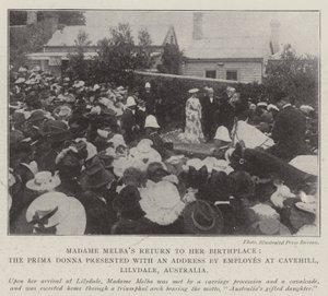 Madame Melbas Rückkehr zu ihrem Geburtsort, die Primadonna wird von Angestellten in Cavehill, Lilydale, Australien, mit einer Adresse geehrt von English Photographer