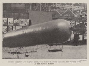 Das Modell einer Flugmaschine von Messers Gaudron und Barth überquert den Konzertsaal im Crystal Palace von English Photographer
