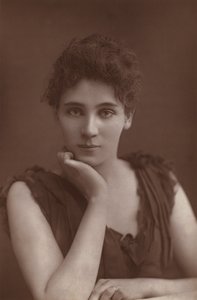 Fräulein Robins von English Photographer