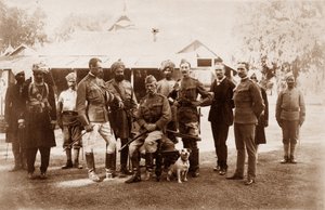 Narrain Sing, Hassan Ali, Major Hamilton D. Taylor, Ram Singh, Mohamad Khan, HSR Sir Fred, Col. P. Carew, ca. 1886 von English Photographer