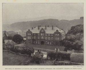 Neues Wohnheim in Bangor für Studentinnen des University College of North Wales von English Photographer