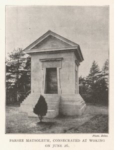 Parsee-Mausoleum, eingeweiht in Woking am 26. Juni von English Photographer