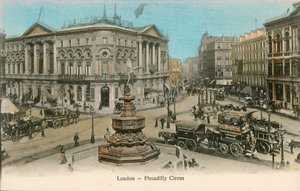Piccadilly Circus, London von English Photographer