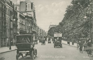 Piccadilly, London von English Photographer