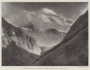 Malerisches Indien, Schnee um den Pindri-Gletscher, zehn Meilen entfernt gesehen von English Photographer
