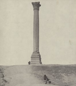 Pompeius-Säule, errichtet zu Ehren von Diokletian von English Photographer