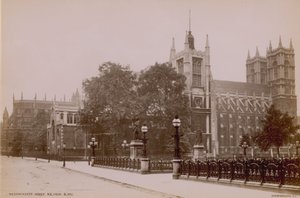 Postkarte mit einem Bild der nordöstlichen Ansicht der Westminster Abbey von English Photographer