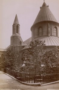 Postkarte mit der Nordseite der Temple Church von English Photographer