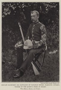 Private Hayhurst, 13. Bataillon der Canadian Rifles, Hamilton, Ontario, Gewinner des Queens Prize in Bisley, mit Medaille, Abzeichen und Scheck von English Photographer