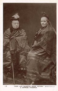 Königin Victoria, Kaiserin Friedrich von English Photographer