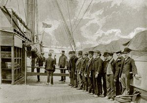 Rohmaterial für die Royal Navy von English Photographer