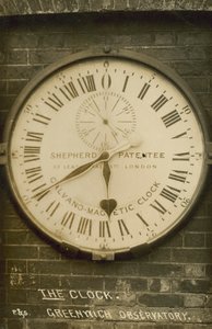 Shepherd Gate Uhr am Royal Observatory, Greenwich, London von English Photographer