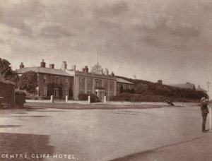 Southwold: Centre Cliff Hotel von English Photographer
