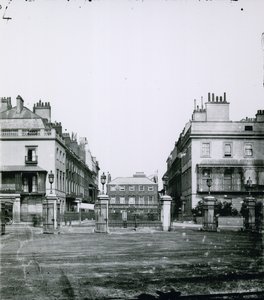 Stanhope Gate, London von English Photographer