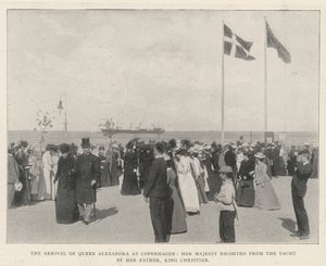 Die Ankunft von Königin Alexandra in Kopenhagen, Ihre Majestät wird von ihrem Vater, König Christian, vom Yacht begleitet von English Photographer