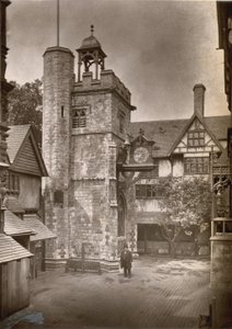 Die Internationale Gesundheitsausstellung in South Kensington: All-Hallows Staining und Butchers Row von English Photographer
