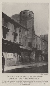 Das alte Turmhaus in Leicester, das derzeit abgerissen wird von English Photographer