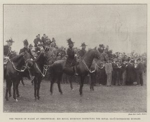 Der Prinz von Wales in Cheltenham, Seine Königliche Hoheit inspiziert die Royal Gloucestershire Hussars von English Photographer