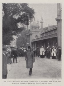 Der achtzigste Geburtstag der Königin in Brighton, der Bürgermeister und die Bürgermeisterin kehren vom Gottesdienst im Dome zurück von English Photographer