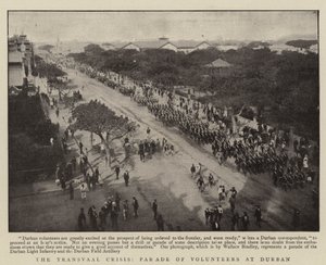 Die Transvaal-Krise, Parade der Freiwilligen in Durban von English Photographer