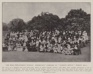 Das Kriegsarbeitsamt, Familien von Reservisten im Stanley House, Forest Hill von English Photographer
