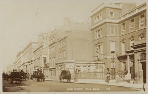 Kriegsministerium, Pall Mall von English Photographer