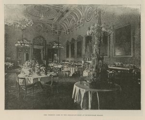 Hochzeitstorte im Frühstückszimmer des Buckingham Palace von English Photographer