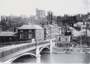 Windsor Schloss von der Brücke von English Photographer