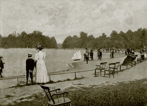 Junges Britannien lernt die Wellen zu beherrschen von English Photographer